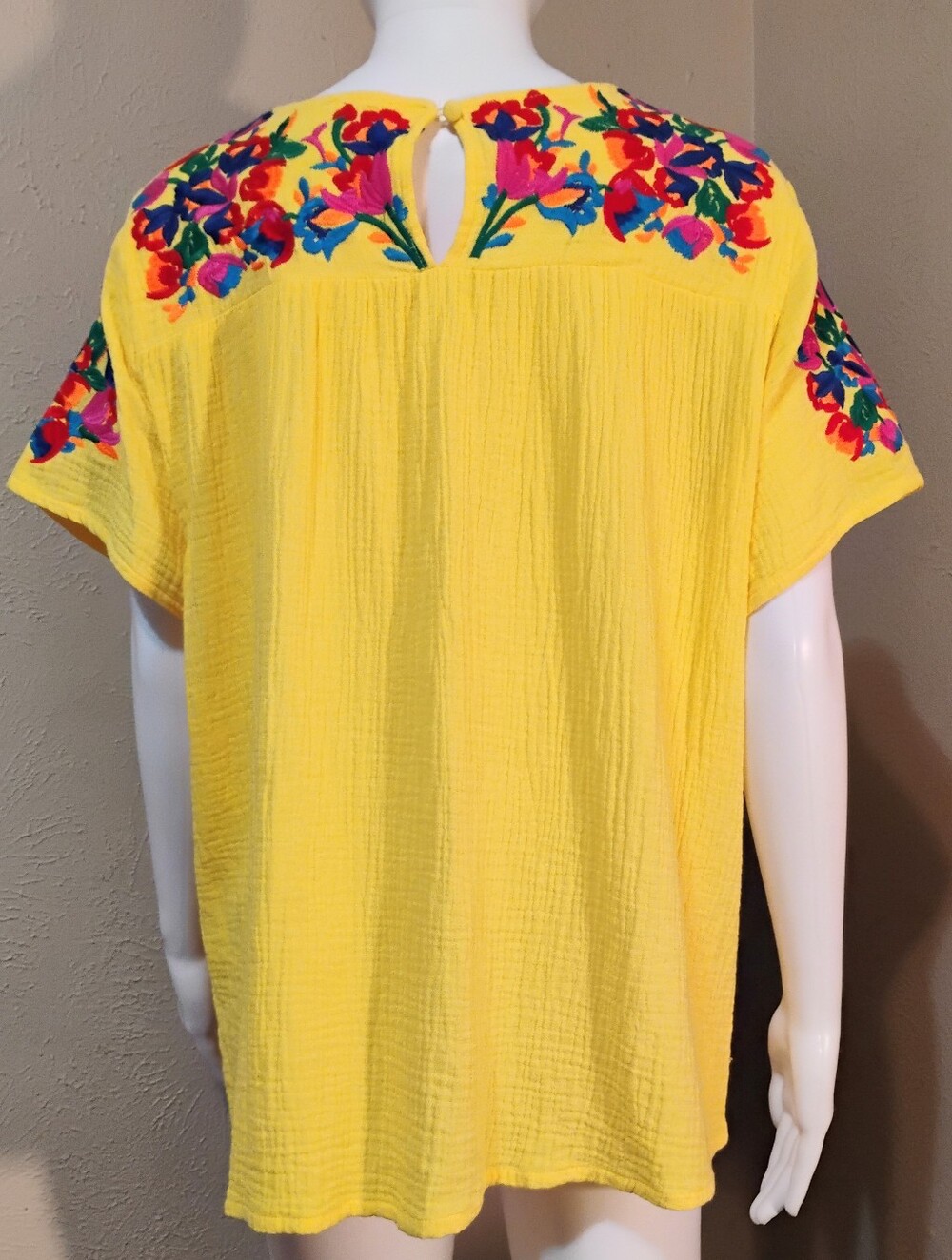 Embroidered Floral Peasant Top - Picture 4 of 5